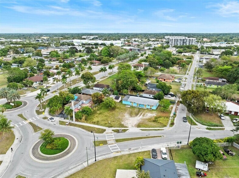More Photos Of 17611 SW 102nd Ave, Miami Land For Sale