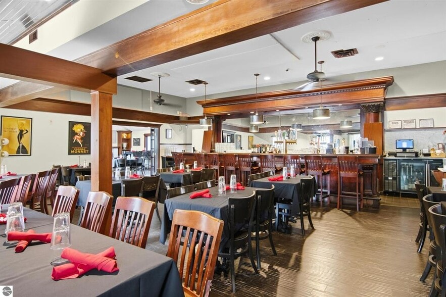 More Photos Of 104 W Main St, Lake Leelanau Restaurant For Sale