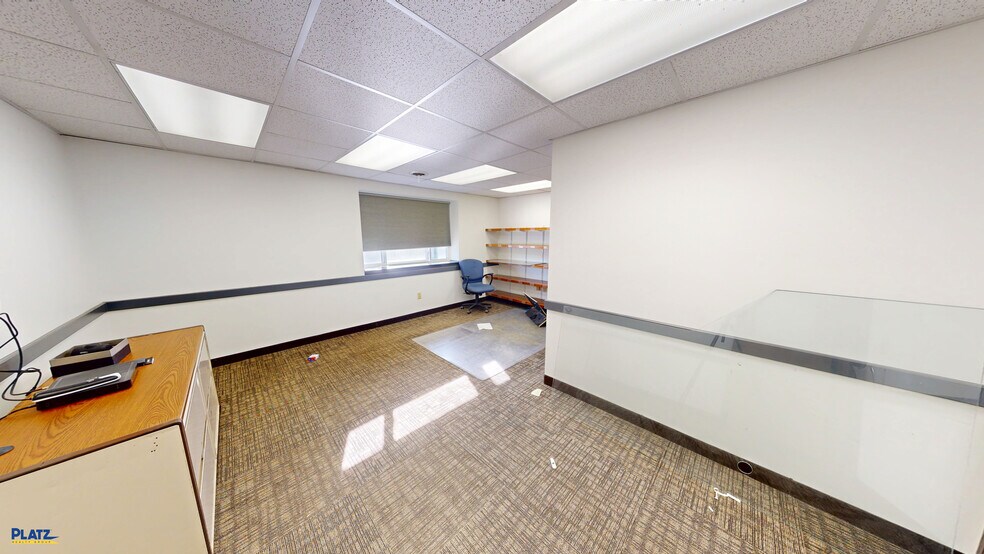 More Photos Of 8063 Southern Blvd, Youngstown Warehouse For Lease