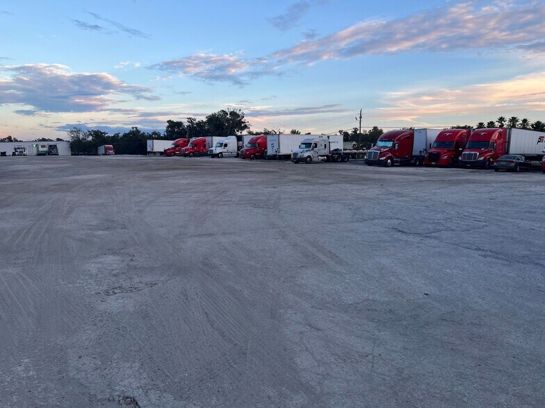 More Photos Of 621 N Elder Rd, Sanford Land For Lease