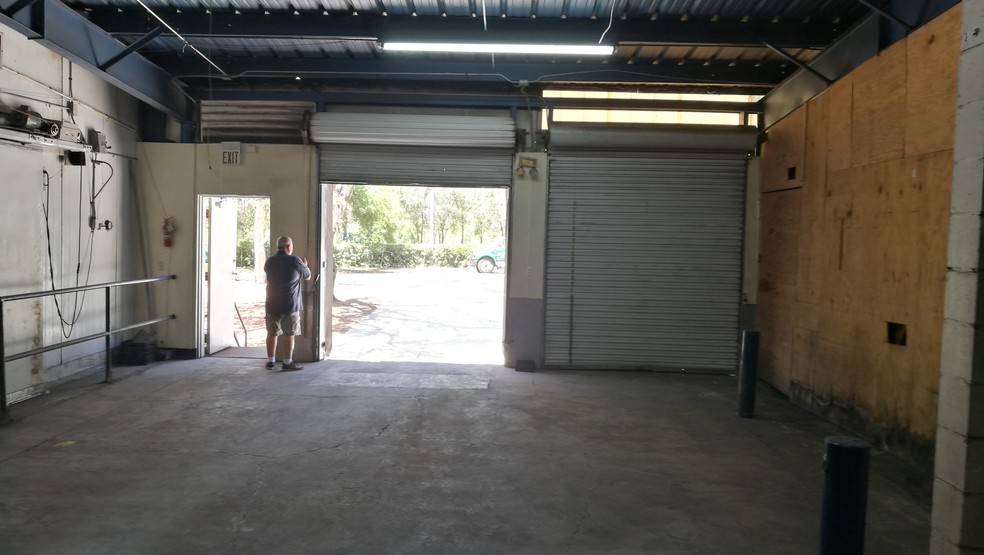 More Photos Of 1331 Gunn Hwy, Odessa Warehouse For Sale