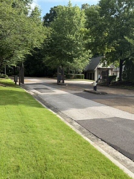 More Photos Of 7976 Players Forest Drive, Memphis Land For Sale