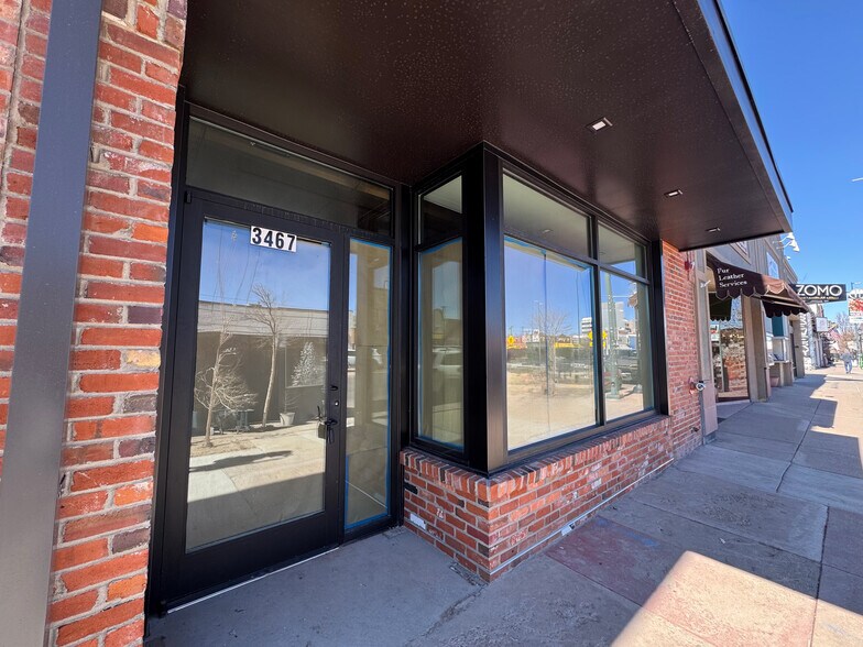 More Photos Of 3465-3467 S Broadway, Englewood General Retail For Sale