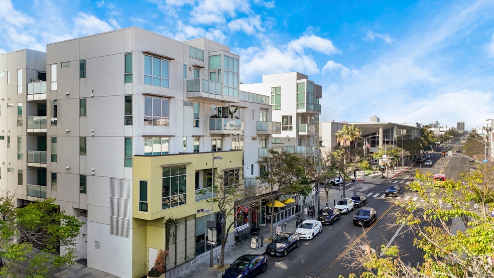More Photos Of 525 Santa Monica Blvd, Santa Monica Apartments For Sale