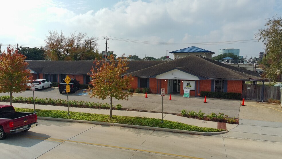 More Photos Of 2526 Walnut Bend, Houston Daycare Center For Sale