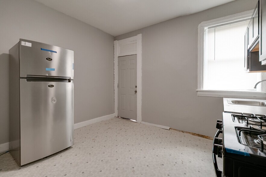 More Photos Of 1402 Granville Pl, Saint Louis Apartments For Sale