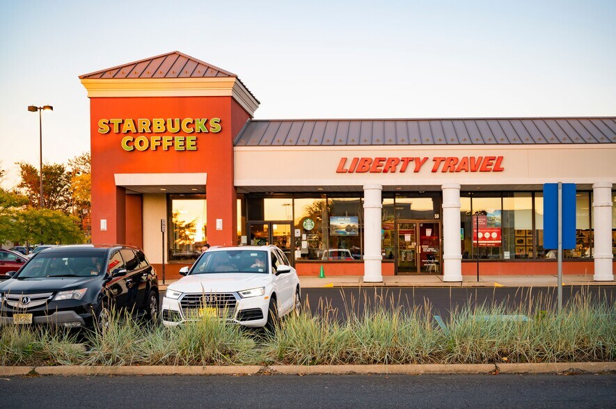 More Photos Of Highway 1 & 533 @ SWC US Hwy 1 & Quakerbridge Rd, Lawrenceville Unknown For Lease