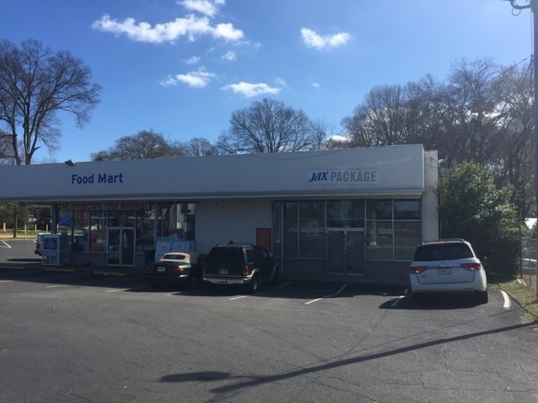 More Photos Of 2765-2767 E College Ave, Decatur Freestanding For Lease