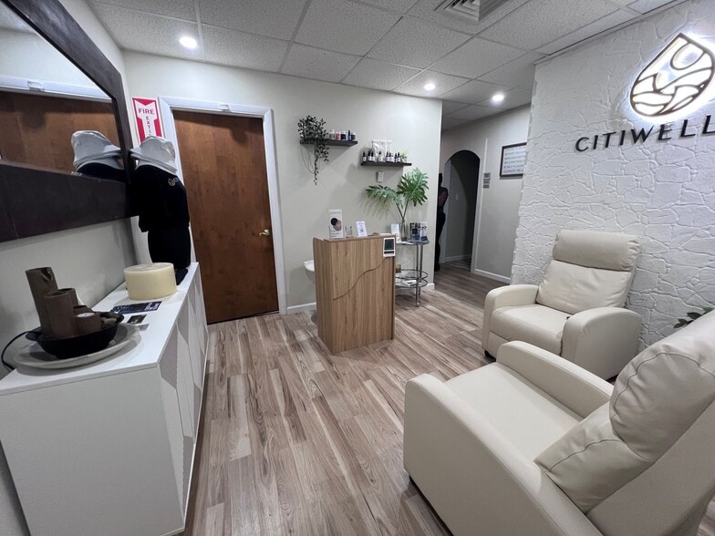 More Photos Of 2300 Pennsylvania Ave, Wilmington Medical For Sale