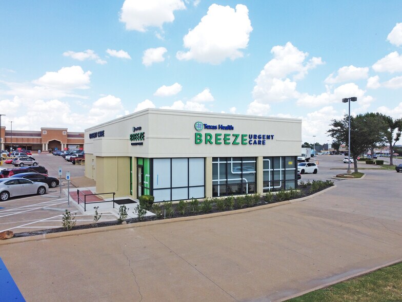 More Photos Of 4635 Frankford Rd, Dallas Freestanding For Sale