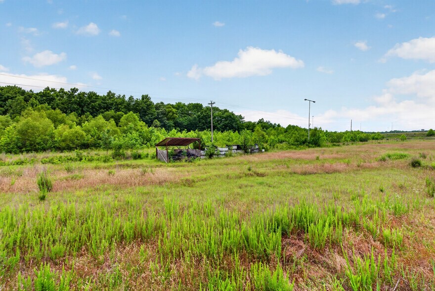 More Photos Of 957 Truck Plaza Ln, Calvert City Land For Sale