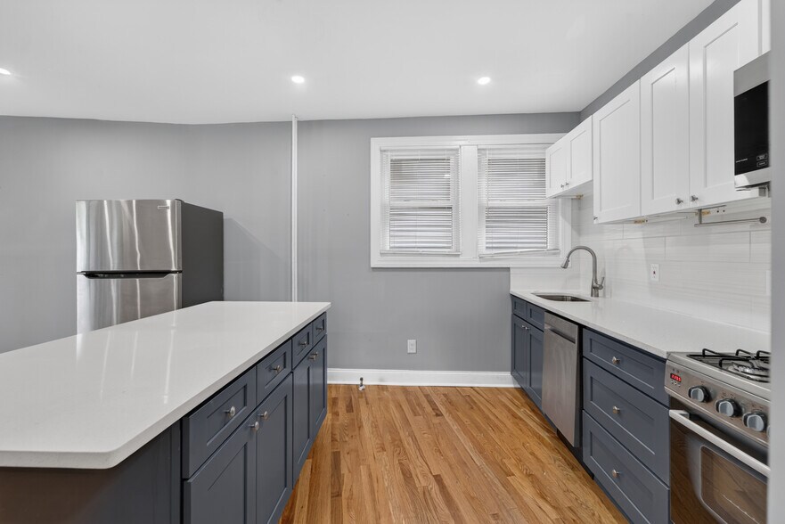 More Photos Of 328 Western ave, Albany Apartments For Sale