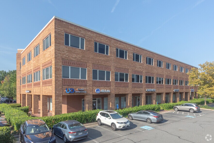 More Photos Of 13810-13860 Braddock Rd, Centreville Unknown For Lease