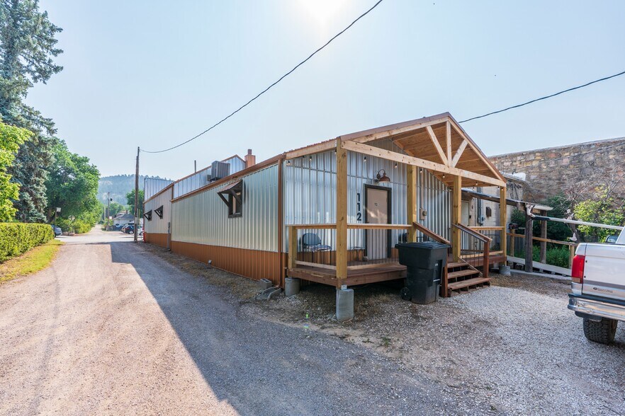 More Photos Of 112 N Chicago St, Hot Springs Light Distribution For Sale