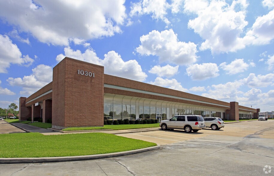 More Photos Of 10301 Stella Link Rd, Houston Medical For Lease