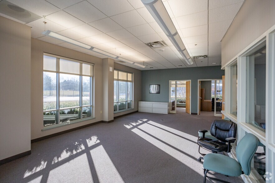 More Photos Of 105 Mundy Memorial Dr, Mount Juliet Refrigeration Cold Storage For Lease