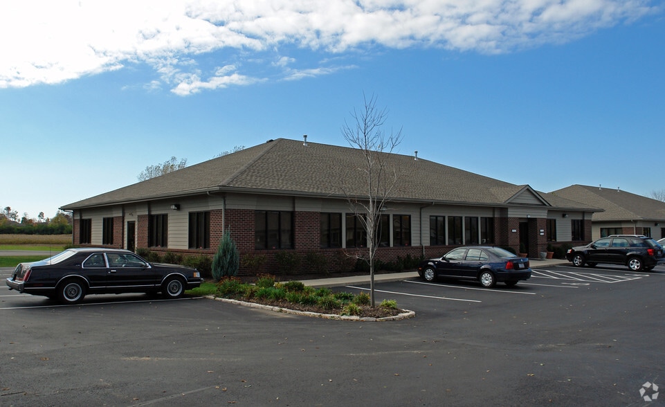 More Photos Of 10564 Success Ln, Dayton Office For Lease