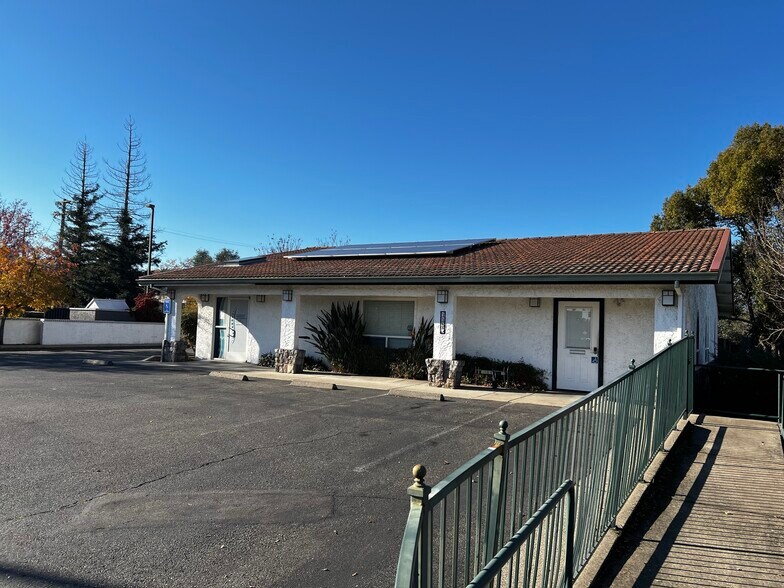 More Photos Of 1158 Court St, Redding Medical For Sale