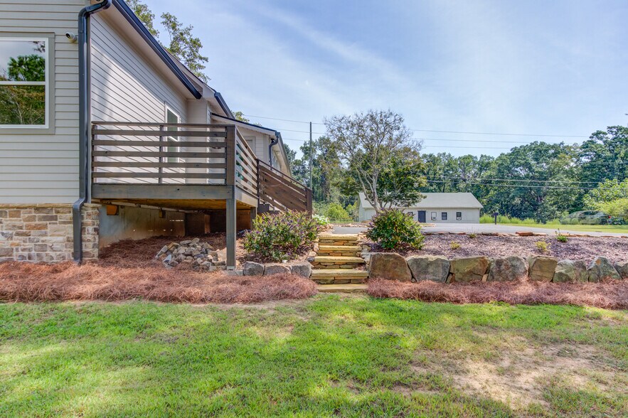 More Photos Of 6700 Shady grove Rd, Cumming Office Residential For Sale