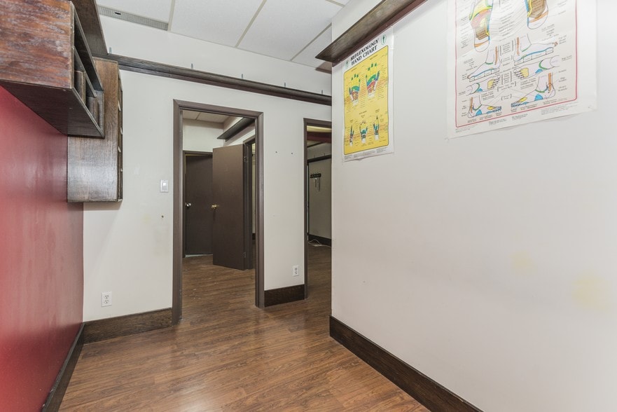 More Photos Of 40-66 Beverly Hills Dr, Toronto General Retail For Sale