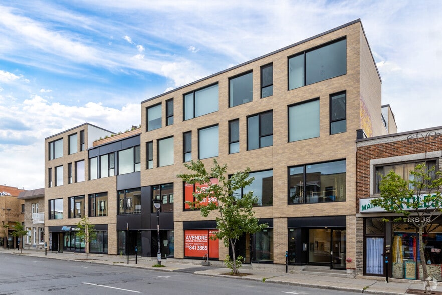 More Photos Of 7472-7480 Rue Saint-Hubert, Montréal Storefront Retail Office For Sale