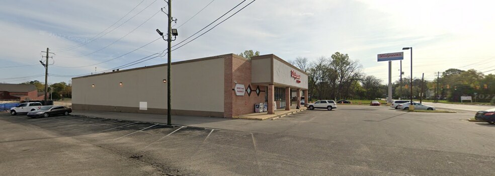 More Photos Of 10 W Fairview Ave, Montgomery Drugstore For Lease