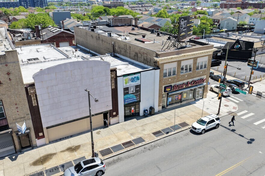More Photos Of 905 N Broad St, Philadelphia Storefront For Sale