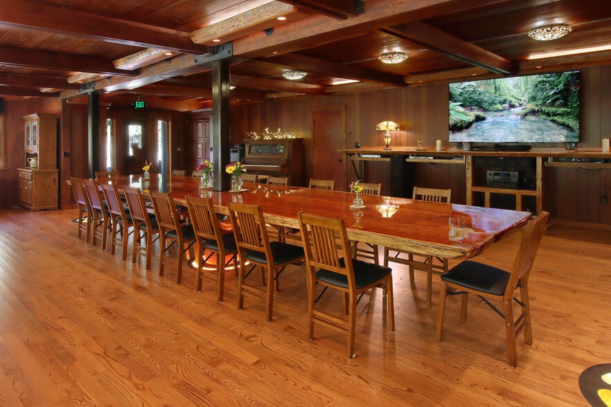 More Photos Of 16770 Redwood Lodge Rd, Los Gatos Lodge Meeting Hall For Sale