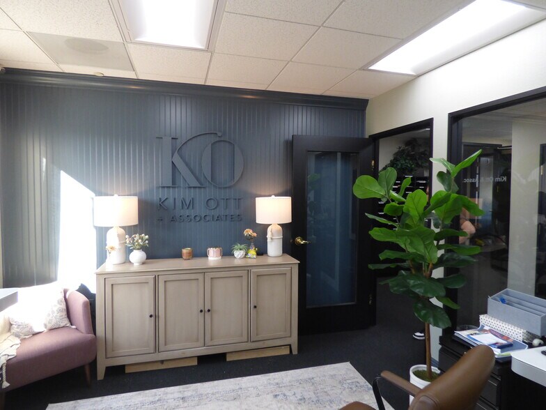 More Photos Of 900 Main St, Pleasanton Office For Lease