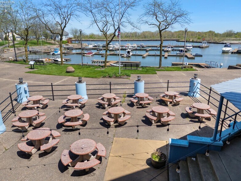 More Photos Of 356 Main St, Huron Apartments For Sale