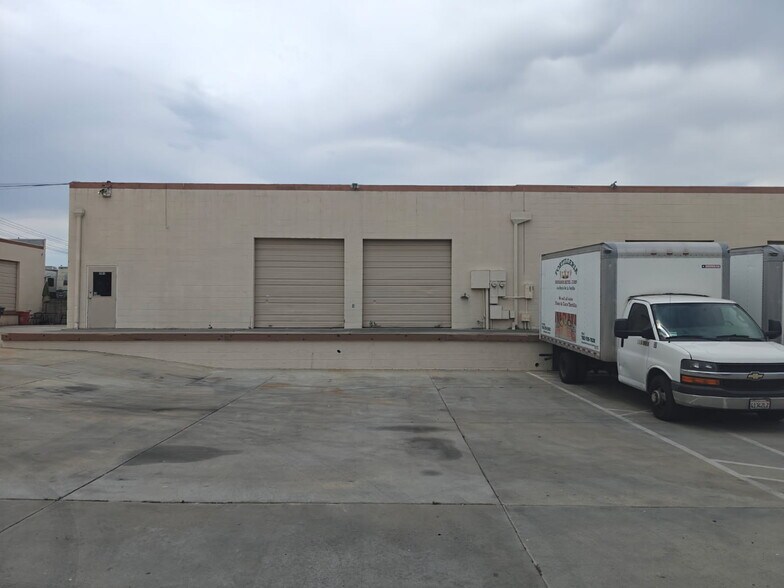 More Photos Of 381 Olive Ave, Vista Manufacturing For Lease