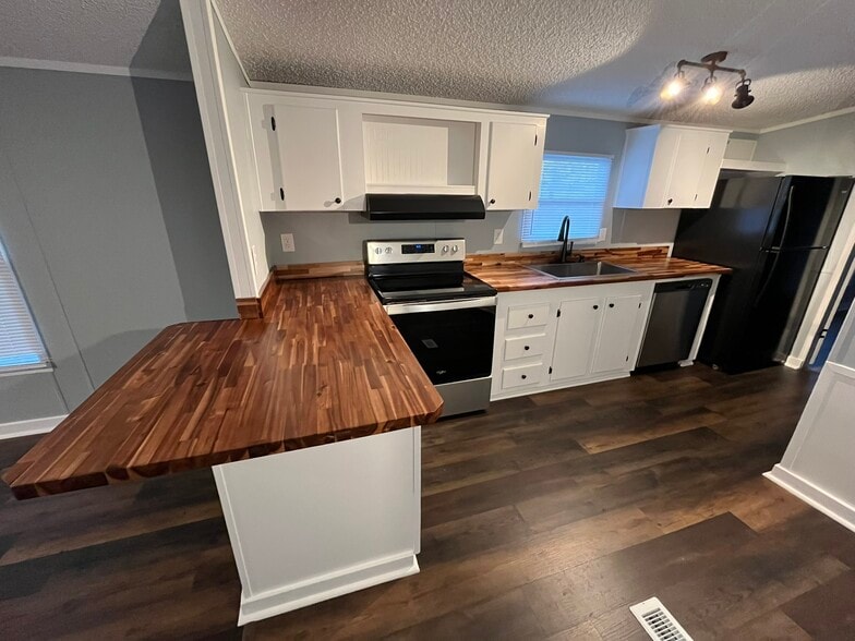 More Photos Of 7322 Highway 122 E, Ray City Manufactured Housing Mobile Home Park For Sale