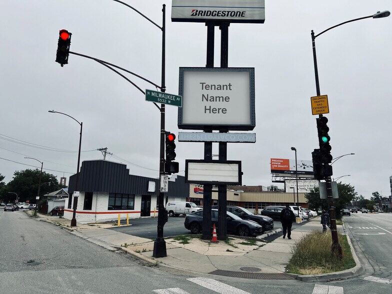 More Photos Of 5233 N Milwaukee Ave, Chicago Restaurant For Sale