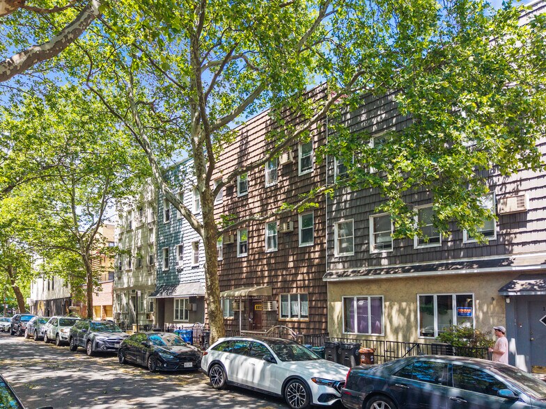 More Photos Of 115 Withers St, Brooklyn Apartments For Sale