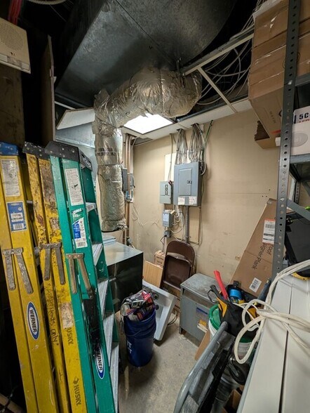 More Photos Of 7000 E Kennedy Blvd, Guttenberg Apartments For Sale