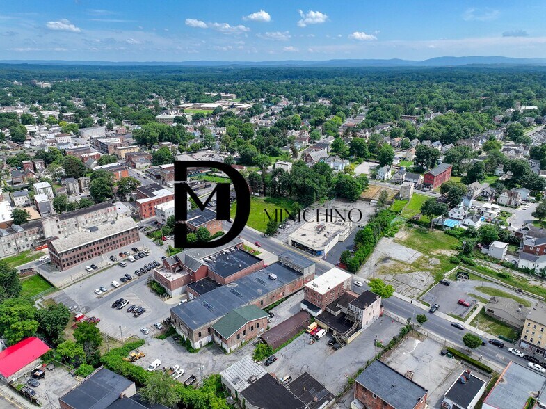 More Photos Of 489 Main St, Poughkeepsie General Retail For Lease