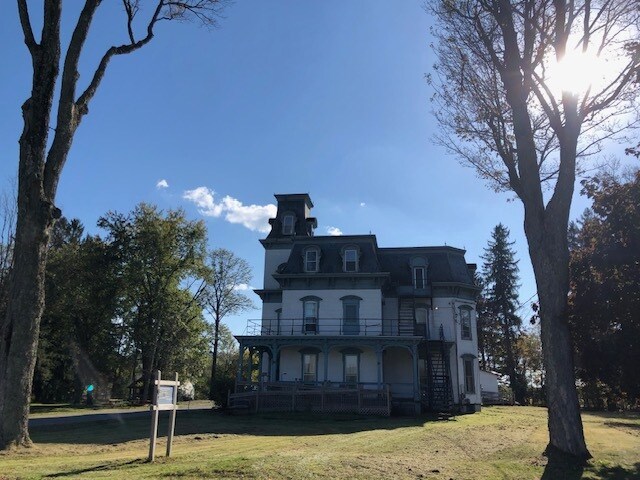 More Photos Of 8196 Green Rd, Hubbardsville Apartments For Sale