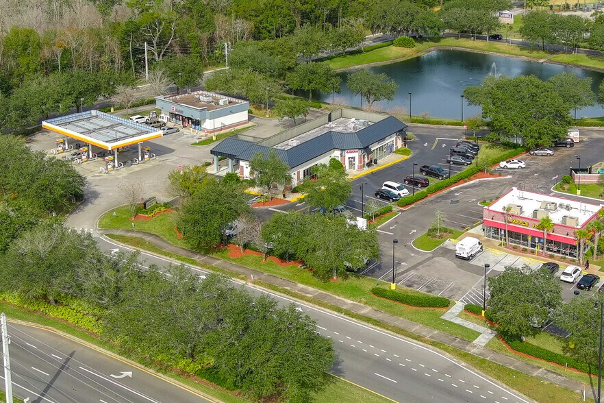 More Photos Of 150-300 W Lake Mary Blvd, Sanford Unknown For Lease
