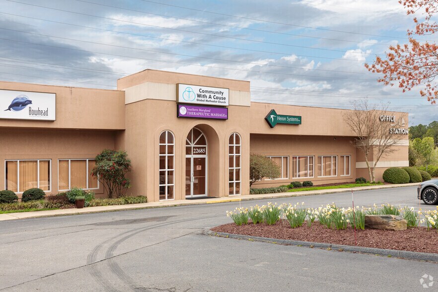 More Photos Of 22685 Three Notch Rd, California Medical For Lease