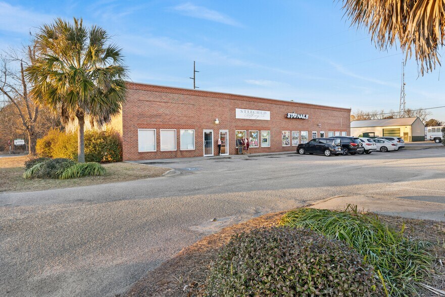 More Photos Of 1260-1266 Ridgewood Dr, Orangeburg Freestanding For Sale