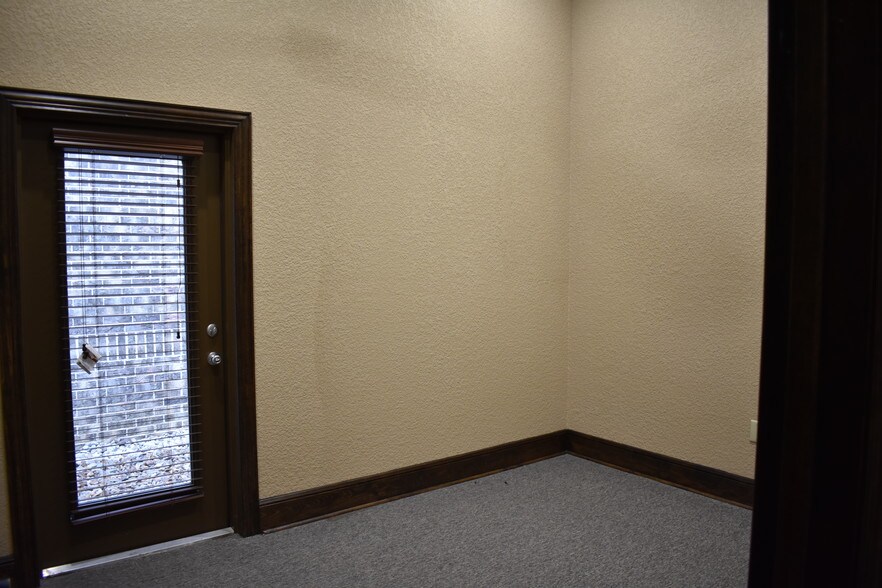 More Photos Of 5899 Preston Rd, Frisco Medical For Lease