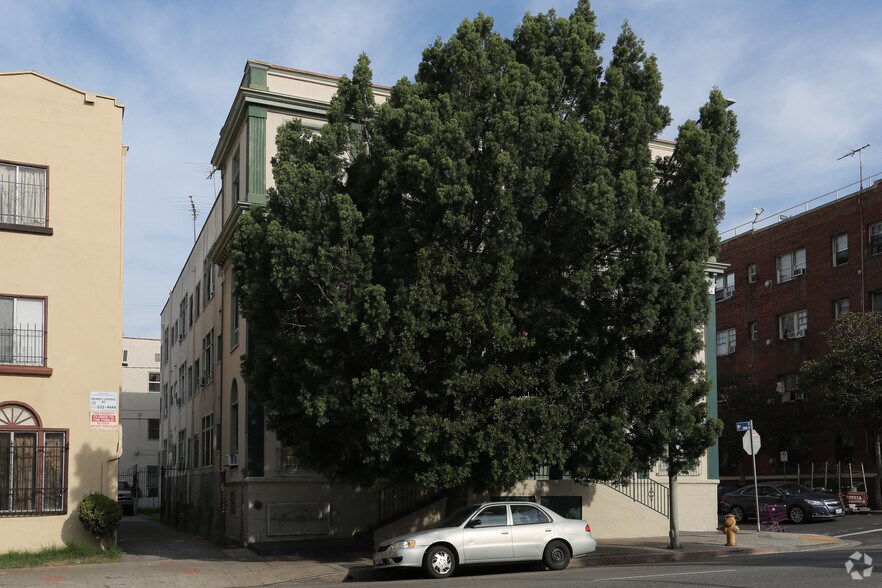 More Photos Of 2809 W 8th St, Los Angeles Apartments For Sale