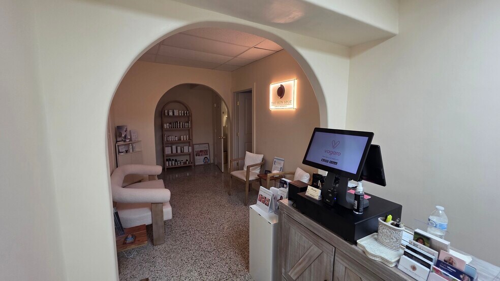 More Photos Of 117 N 5th St, Fort Pierce Office Residential For Sale