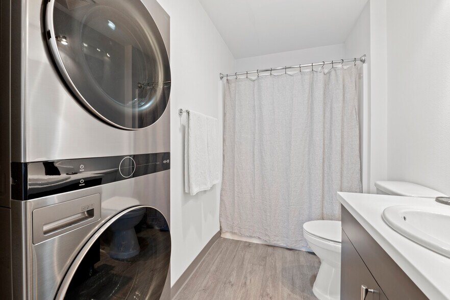 More Photos Of , Lakeland Multifamily For Sale