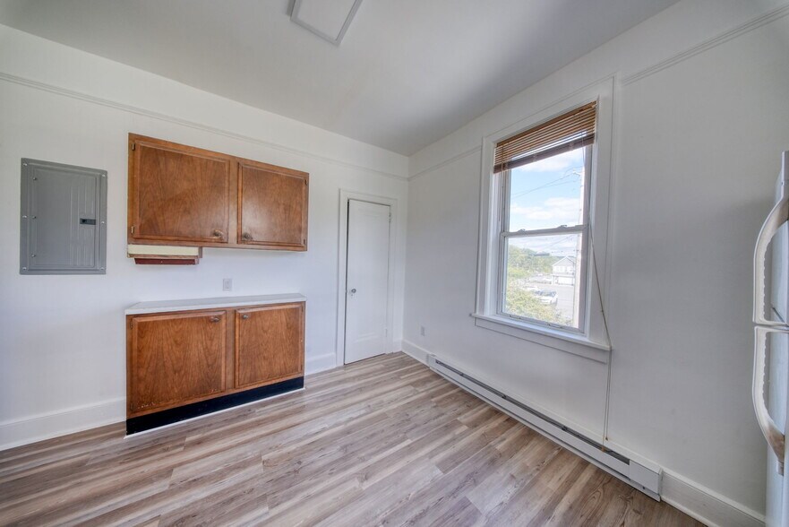 More Photos Of 9 Mongaup Rd, Hurleyville Apartments For Sale