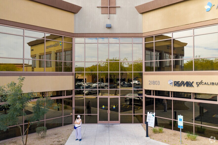 More Photos Of 21803 N Scottsdale Rd, Scottsdale Medical For Lease
