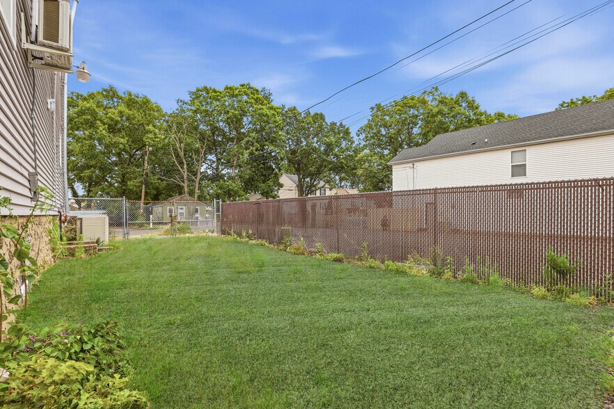 More Photos Of 2611 Route 37 E, Toms River Office For Sale