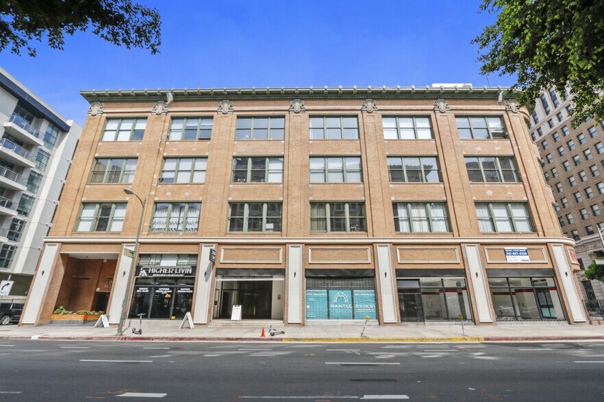 More Photos Of 500 W 7th St, Los Angeles Apartments For Lease