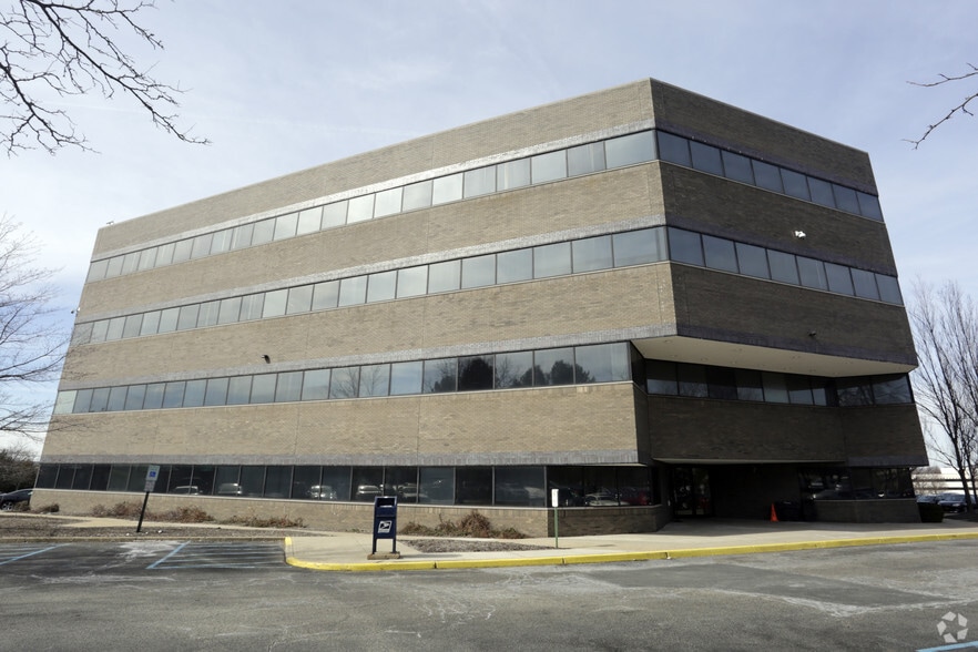More Photos Of 3 Adp Blvd, Roseland Office Residential For Sale