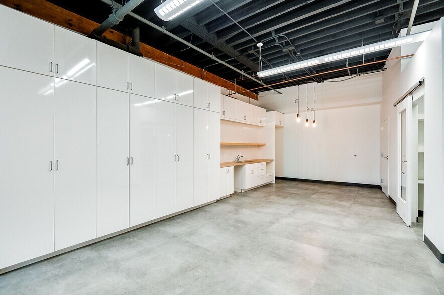 More Photos Of 211 N 1st St, Minneapolis Loft Creative Space For Lease